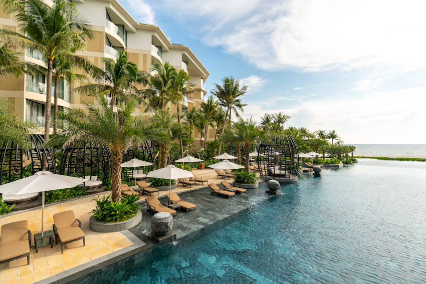 InterContinental Phu Quoc Long Beach Resort mở cửa đón du khách
