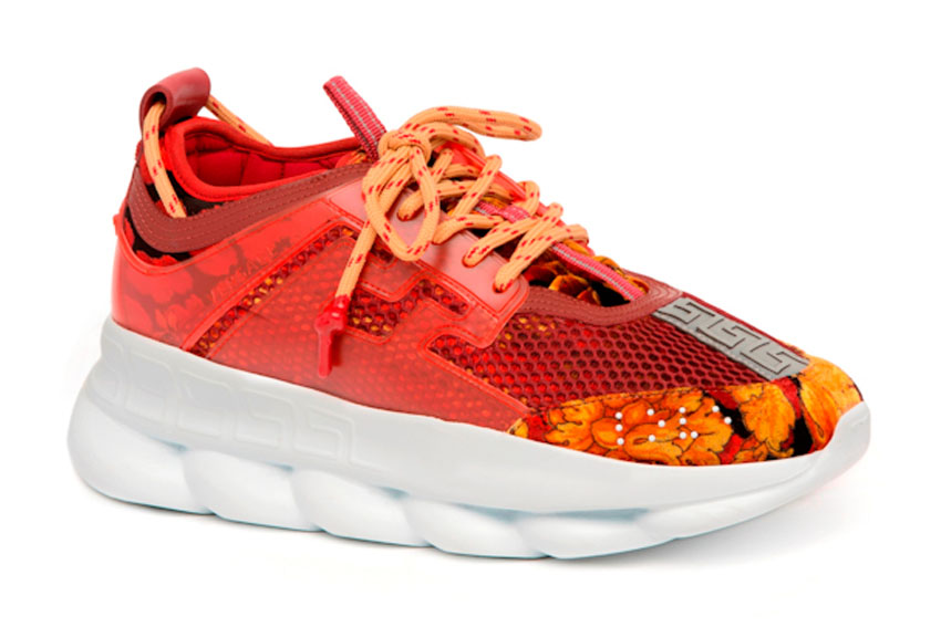 Versace giới thiệu bộ sưu tập giày thể thao mới - Chain Reaction