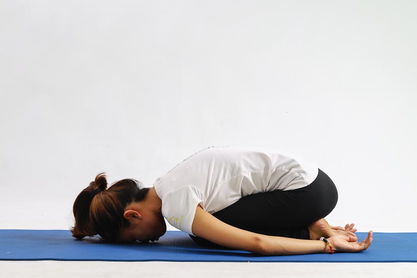 Phục hồi các bệnh về cột sống bằng tập yoga