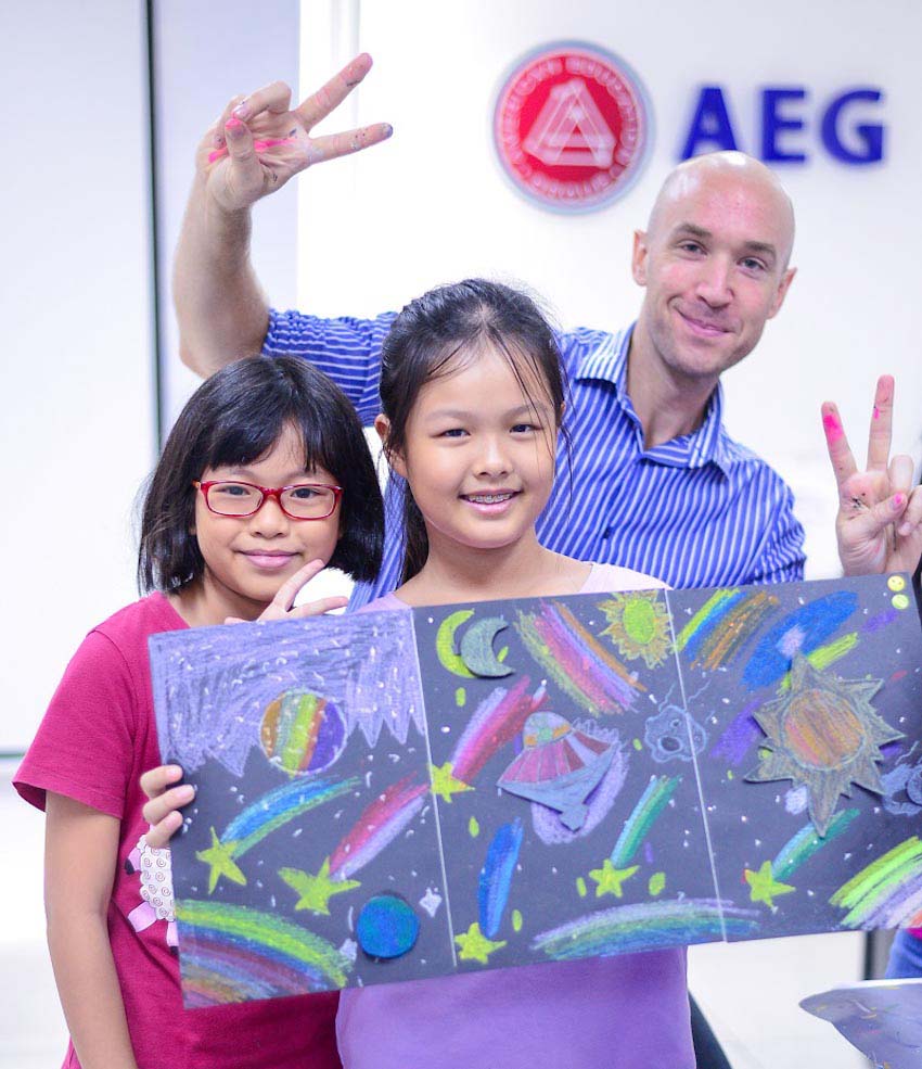 AEG - tổ chức giáo dục đầu tiên tại châu Á được trao chứng nhận STEM của AdvancED