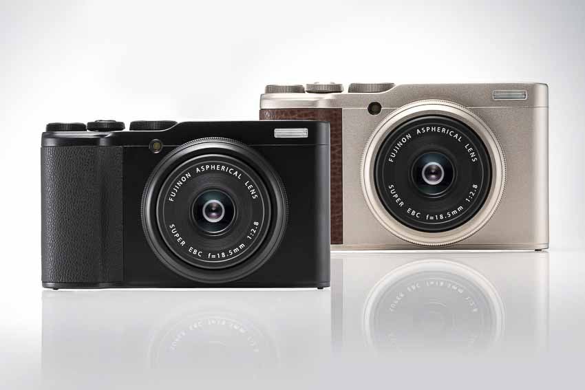 Máy ảnh compact nhỏ gọn Fujifilm XF10 thích hợp chụp ảnh đường phố
