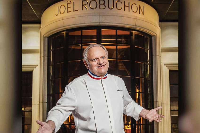 joel-robuchon-dau-bep-so-huu-32-sao-michelin-2