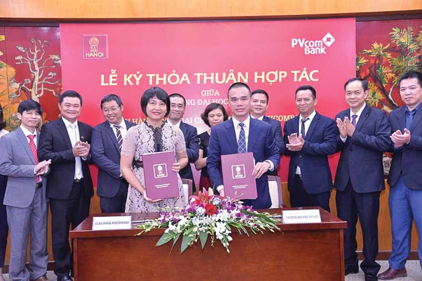 PVcomBank tăng cường hợp tác với Đại học Hà Nội