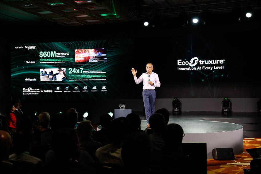 DNP-hoi-nghi-ve-dôi-moi-sang-tao-cua-Schneider-Electric-tai-Singapore-2