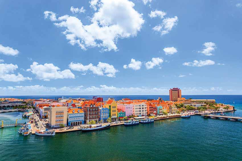 Curaçao-Vien-ngoc-xanh-cung-Caribe-5
