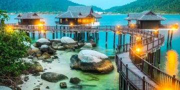 DNP-8-diem-den-sang-chanh-cho-tuan-trang-mat-lang-man-2-1