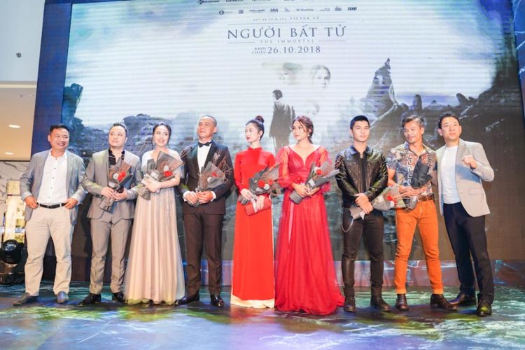 Nguoi-Bat-Tu-chinh-thuc-ra-mat-15