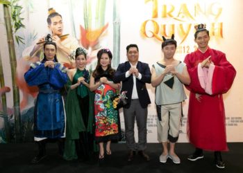 Trang-Quynh-duoc-dua-len-man-anh-rong-9