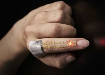 dai-hoc-Tokyo-nghien-cuu-thiet-bi-do-nhip-tim-tu-hoat-dong-khong-can-pin-2