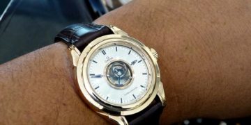 dong-ho-Omega-De-Ville-Central-Tourbillon-12