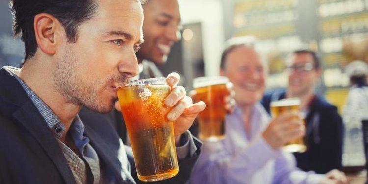 DNP-khong-con-bat-luc-voi-1-lon-bia-moi-ngay-2