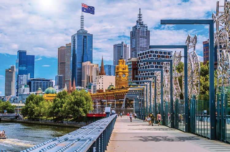 DNP776-du-hoc-Uc-khong-can-chung-minh-tai-chinh