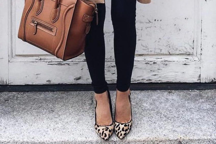 DNP776-nu-tinh-voi-giay-cao-got