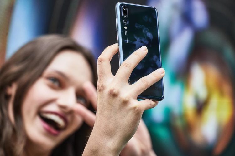 Tang-kha-nang-sang-tao-voi-smartphone-da-camera-11