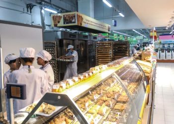 DNP777-can-lui-thoi-diem-cam-nhap-lua-mi-lan-hat-co