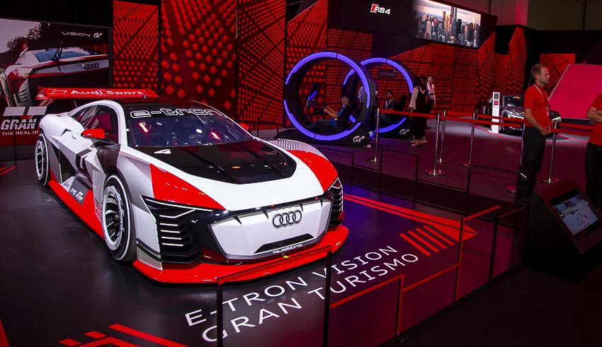 30-mau-xe-hang-dau-tai-Audi-Brand-Experience-2018-7