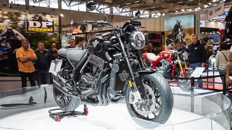 Horex-VR6-tro-lai-san-choi-mo-to