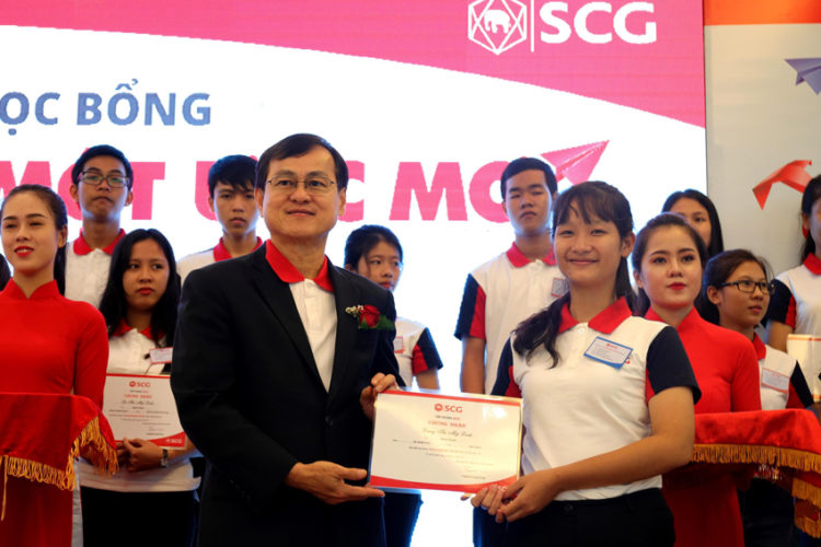 DNP-SCG-gioi-thieu-chuong-trinh-hoc-bong-Sharing-The-Dream-2018