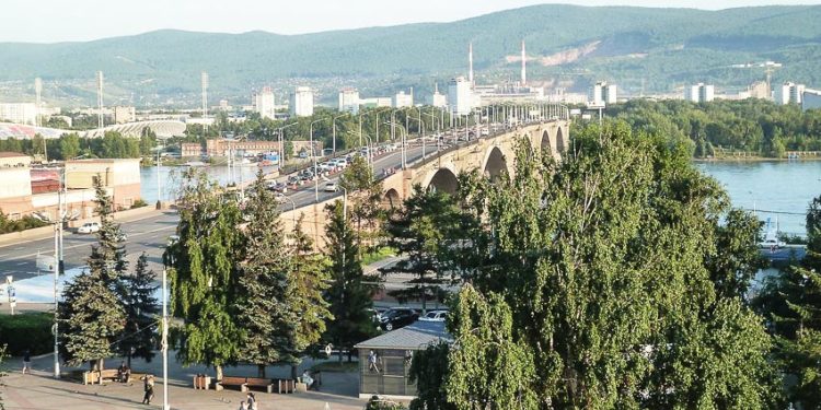 DNP778-Krasnoyarsk-pho-thi-giua-vung-Siberia-3
