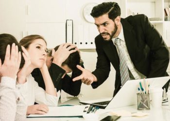 Đừng vô tình cản đường phát triển của nhân viên