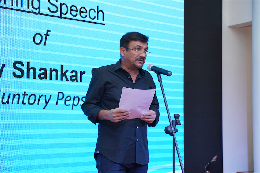 Ông Uday Shankar Sinha - Tổng Giám Đốc Suntory PepsiCo Việt Nam phát biểu tại đêm trao giải.