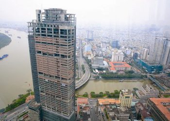 Vướng thủ tục, thị trường địa ốc TPHCM giảm sút