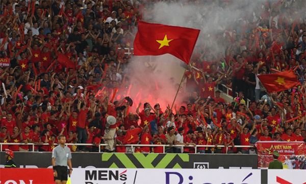ĐT Việt Nam thắng Malaysia 2-0