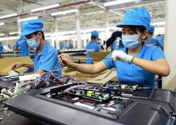 Chính phủ ban hành nghị quyết cắt giảm chi phí cho doanh nghiệp 1