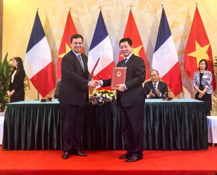 FPT và Schneider Electric hợp tác quản lý năng lượng cho doanh nghiệp 1