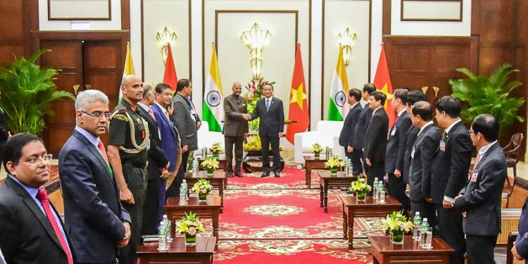 Furama Villas Đà Nẵng nhận danh hiệu “Khu biệt thự biển sang trọng”