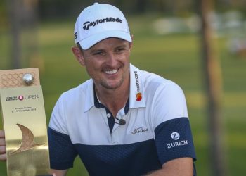 Justin Rose lên vị trí golfer số một thế giới 2