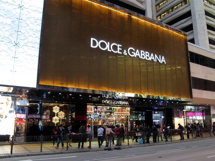 Dolce & Gabbana đối mặt với làn sóng tẩy chay ở Trung Quốc 1