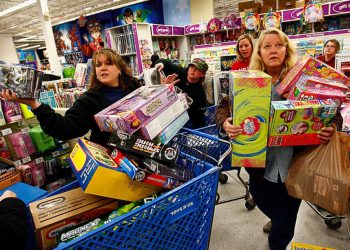 ngày hội mua sắm Black Friday 4