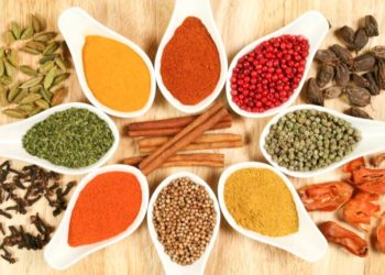 Những thói quen vô tình biến gia vị thành chất độc 3