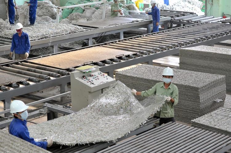 Tetra Pak hợp tác cùng Veolia tái chế hộp giấy 2