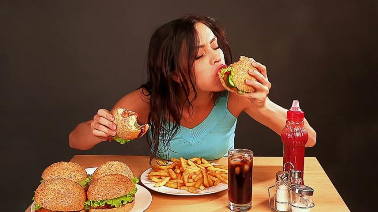 Thực phẩm rác làm tăng nguy cơ bị trầm cảm 2