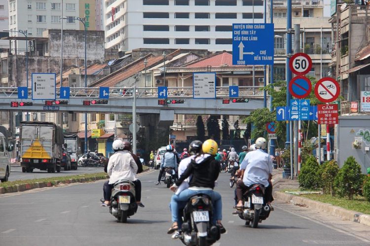 TP.HCM cấm phương tiện lưu thông