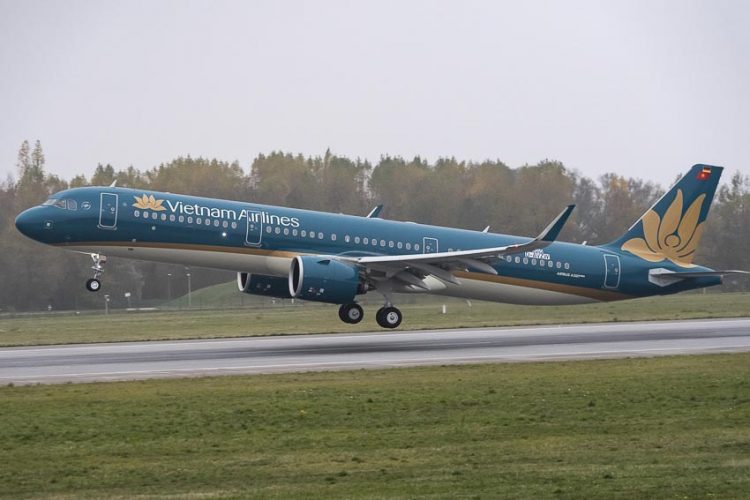 Vietnam Airlines nhận máy bay A321neo đầu tiên