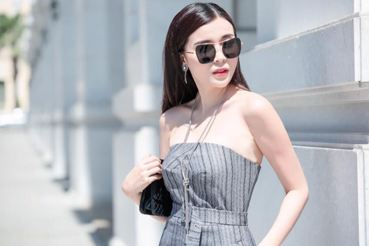 set đồ với trang sức cao cấp