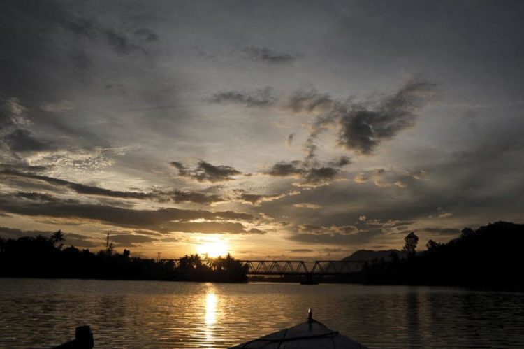 hành trình trải nghiệm Hoàng hôn sông Cái