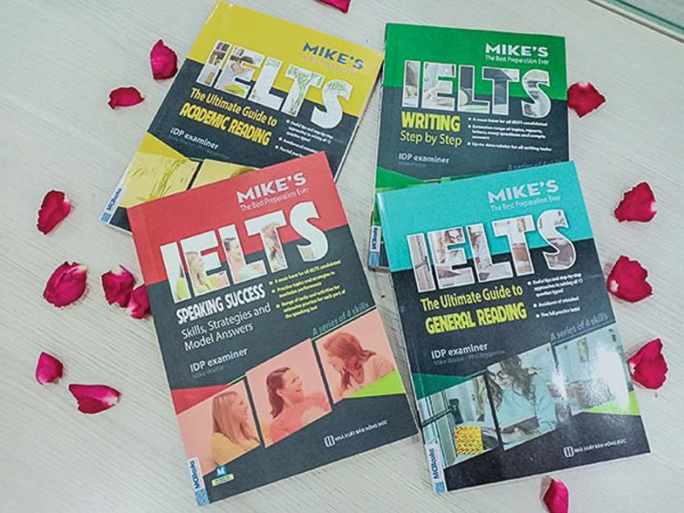 Top 3 bộ cuốn sách luyện thi IELTS hay nhất