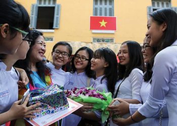 Thầy cô chuyển hóa để cả mình và học sinh hạnh phúc