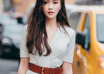 Tạo điểm nhấn với chiếc thắt lưng sang trọng