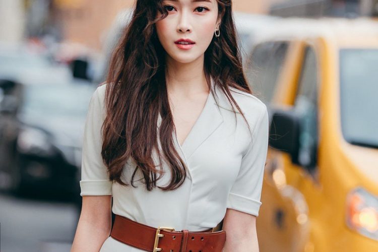 Tạo điểm nhấn với chiếc thắt lưng sang trọng