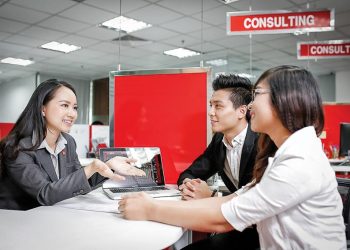 Hai xu hướng khối ngoại đầu tư vào các công ty chứng khoán