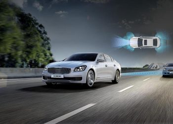 Kia K900 2019 “thét giá” 60.000 USD, đắt đỏ hơn cả Mercedes-Benz E-Class