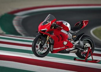 Ducati Panigale V4 R