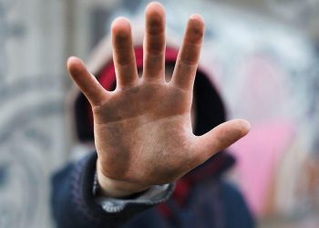 Chuyện nhà tôi: Đừng… tốt nghiệp “trường Tát”