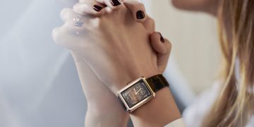 Đồng hồ Boy.Friend Skeleton phiên bản mới của Chanel