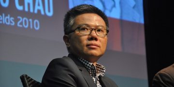 GS Ngô Bảo Châu nhận giải thưởng Toán học Maurice Audin